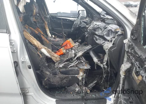 2012 Kia Sorento Lx z USA, uszkodzony, nr VIN 5XYKTDA66CG267734